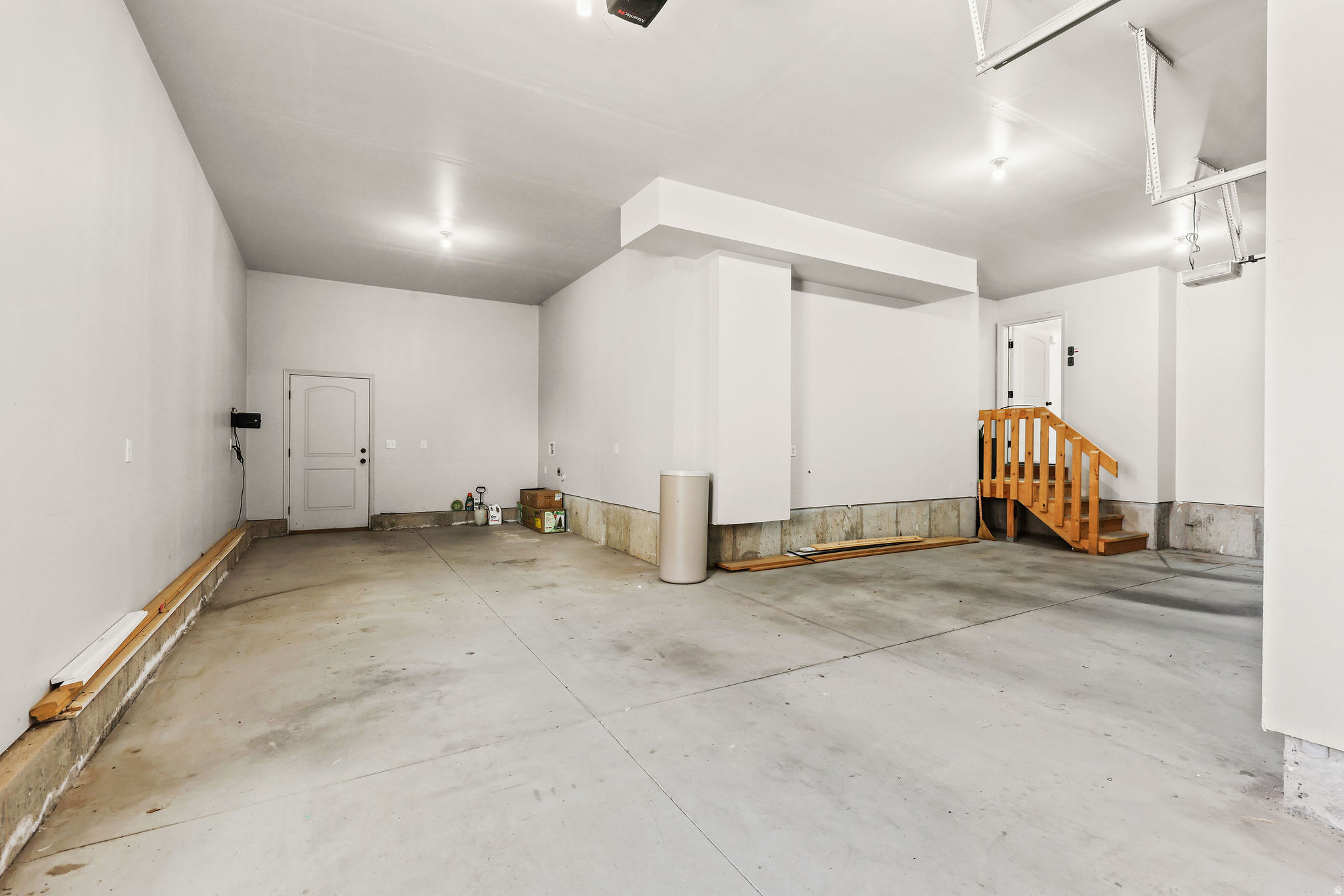 COLES CROSSING - Residential