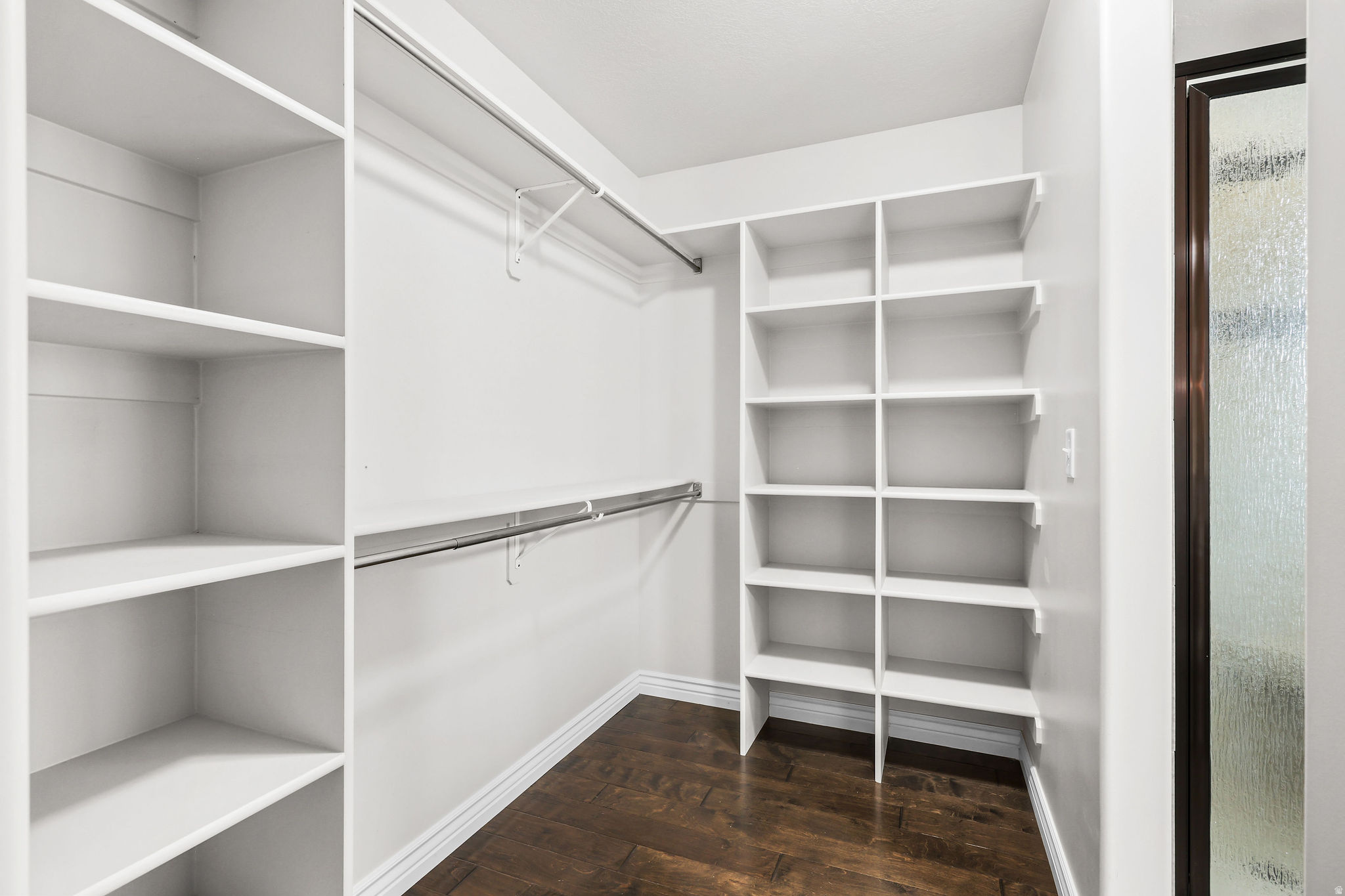 COLES CROSSING - Residential