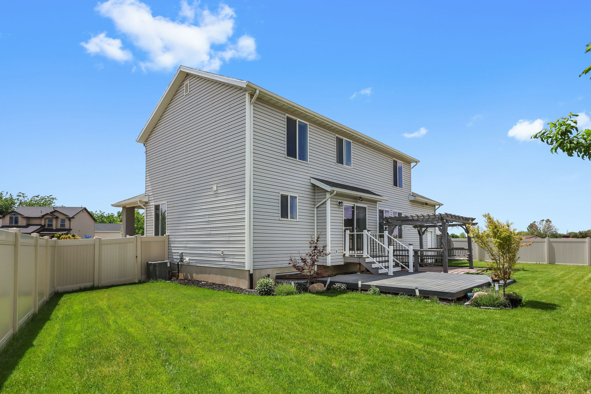 COLES CROSSING - Residential
