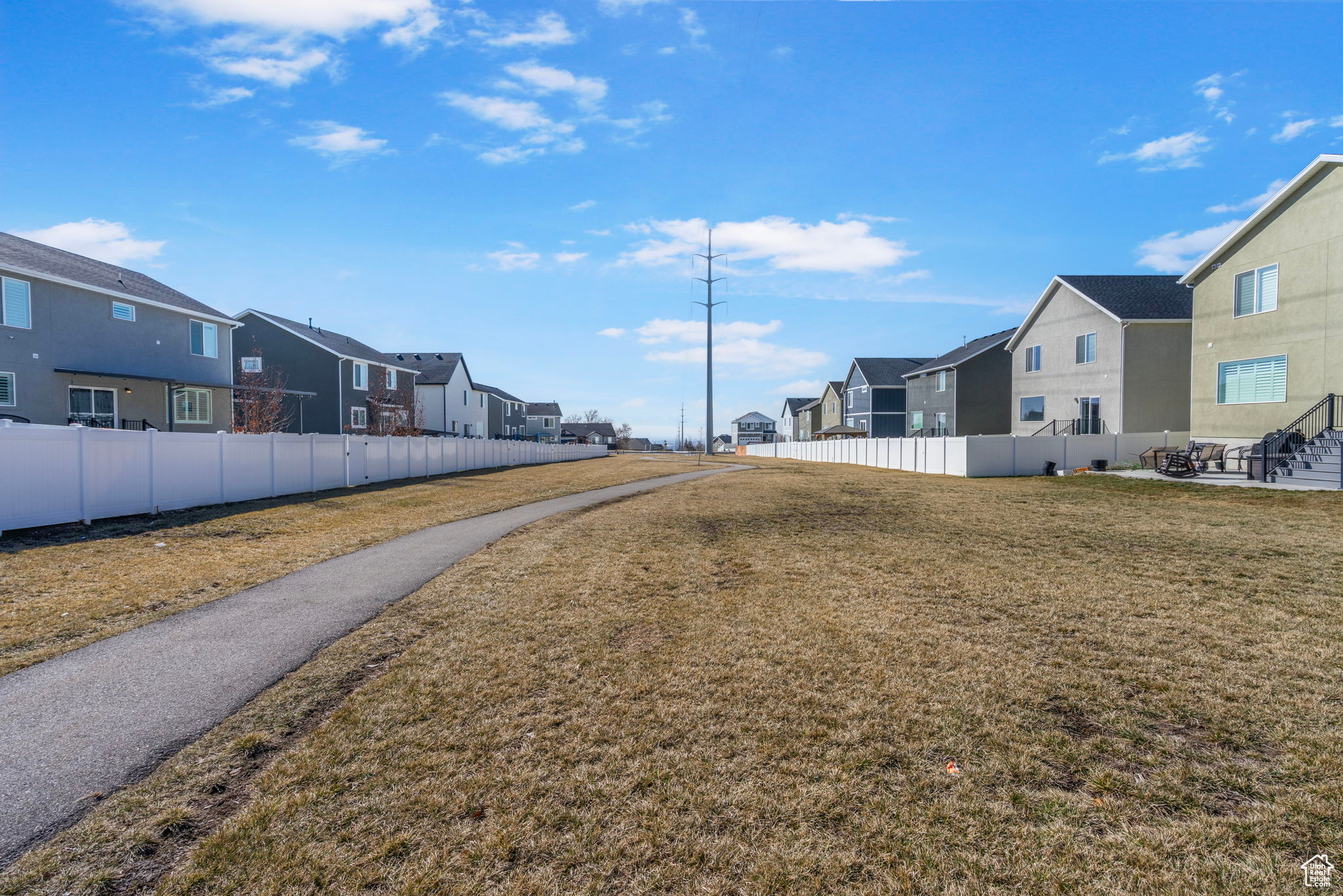 2626 N Airmen Ave, Layton, Utah image 19