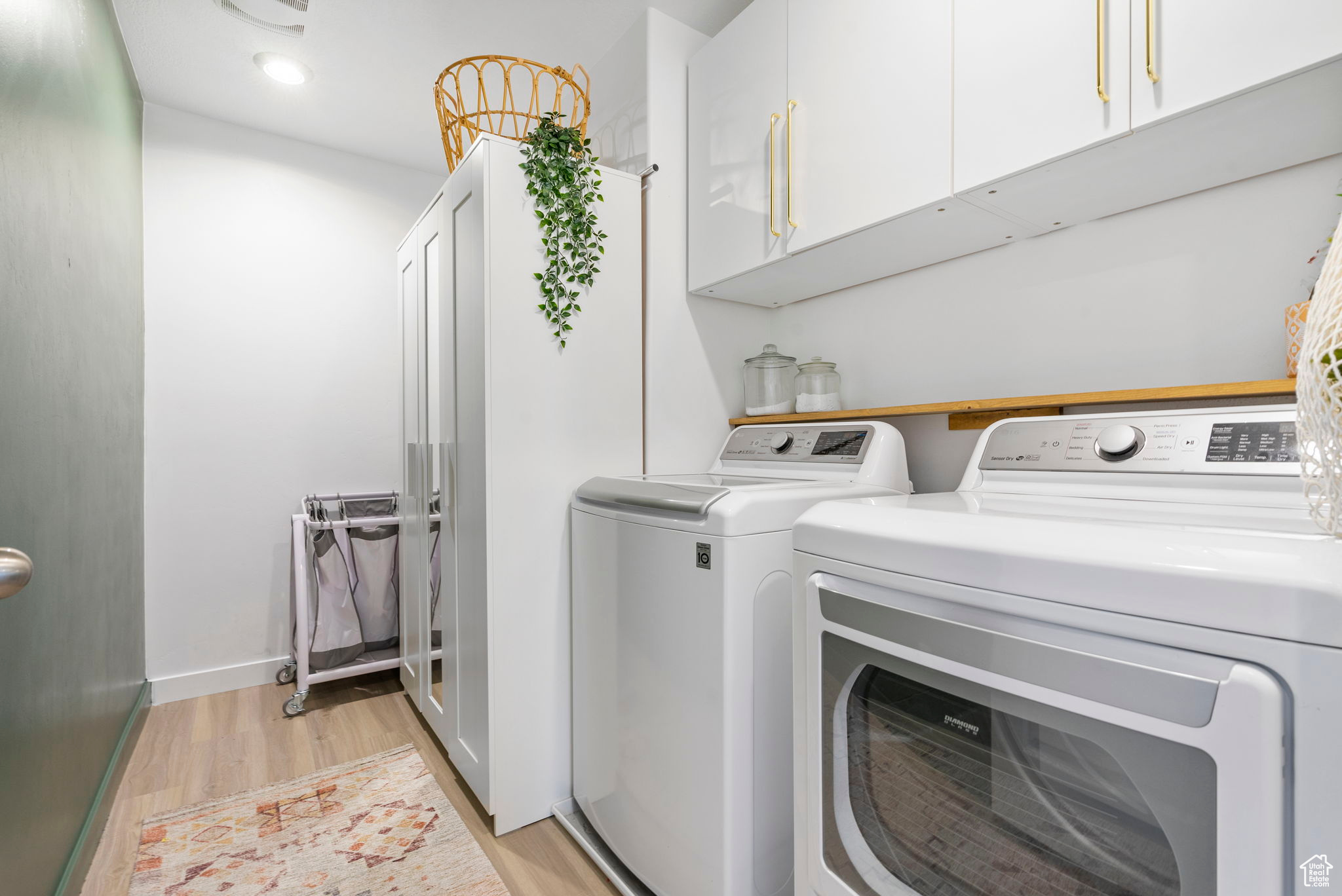 2626 N Airmen Ave, Layton, Utah image 15