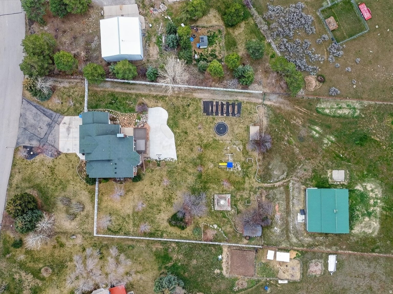 GREYSTONE FARMS - Residential