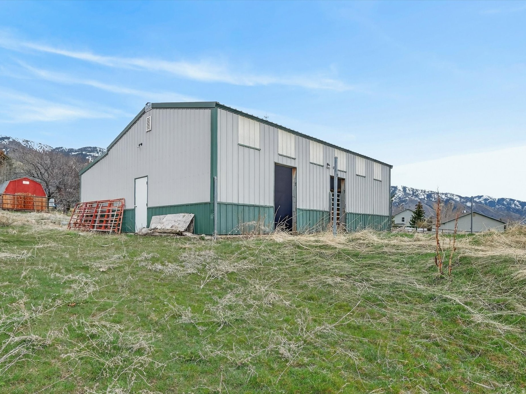 GREYSTONE FARMS - Residential