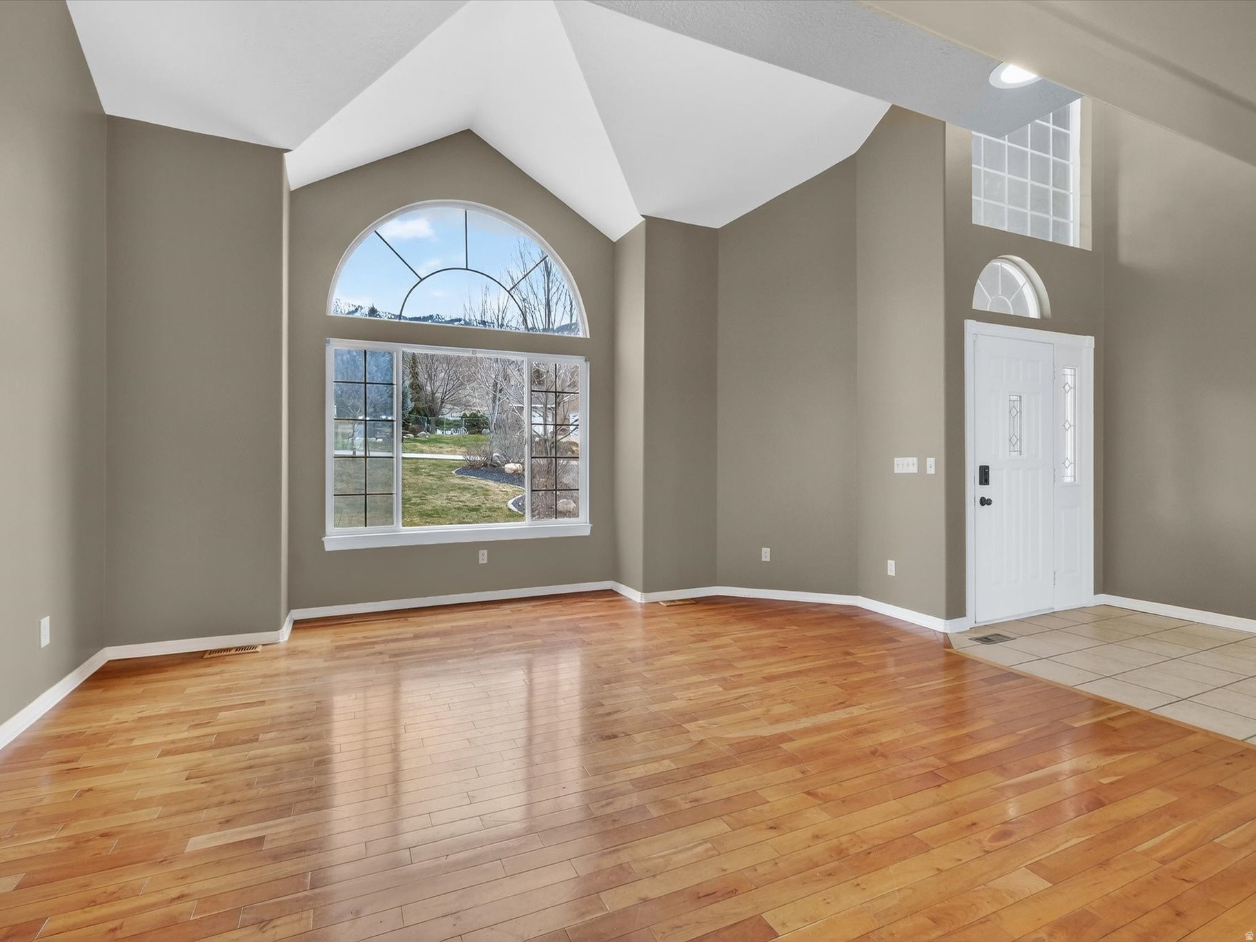 GREYSTONE FARMS - Residential