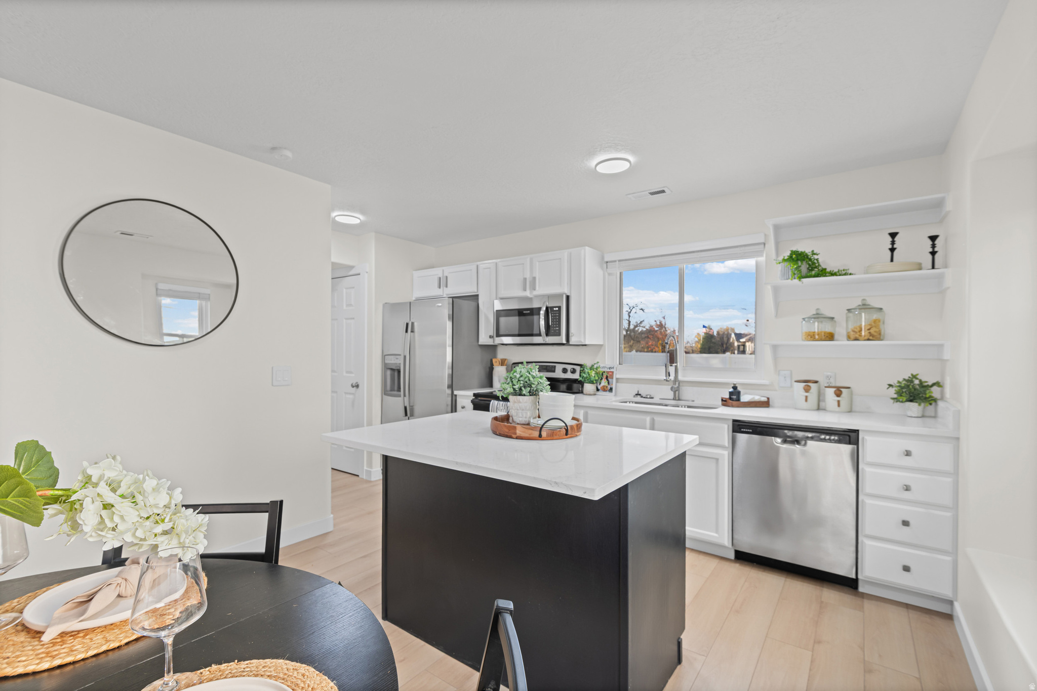 RIVERSIDE ESTATES - Residential