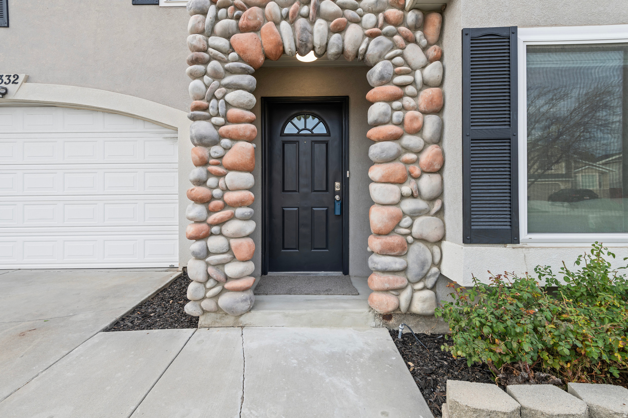 RIVERSIDE ESTATES - Residential