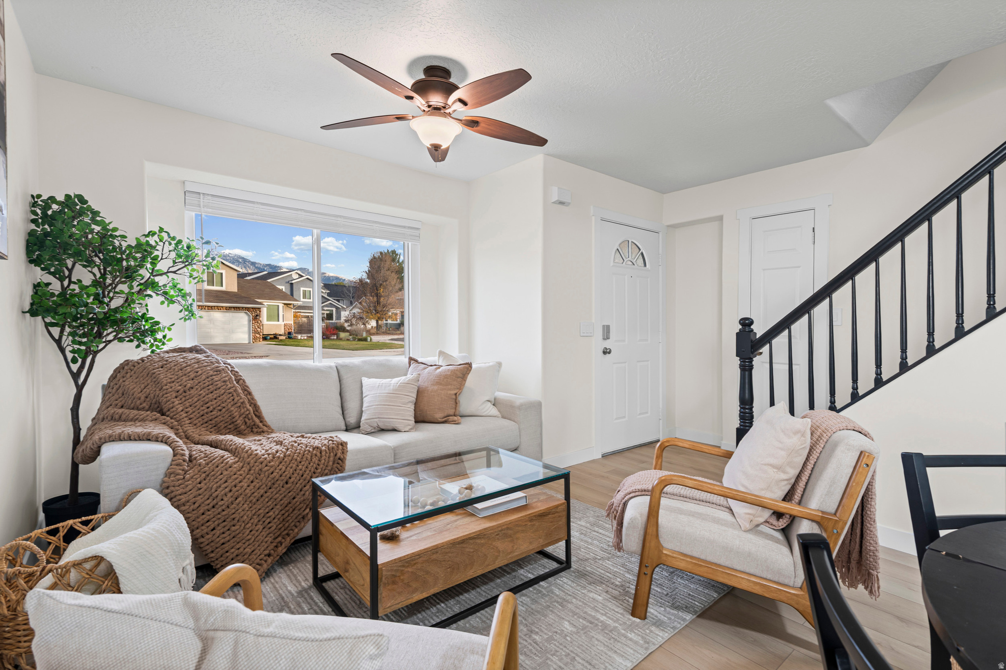 RIVERSIDE ESTATES - Residential