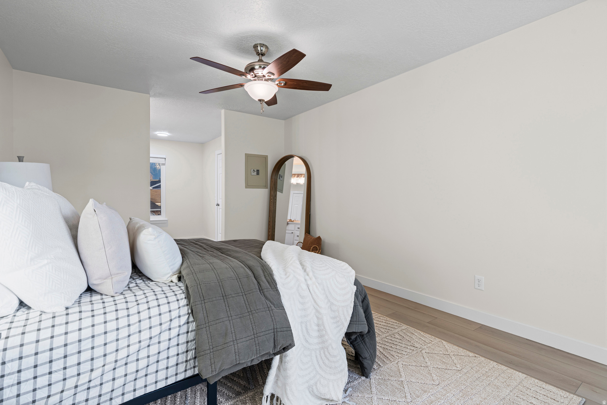 RIVERSIDE ESTATES - Residential