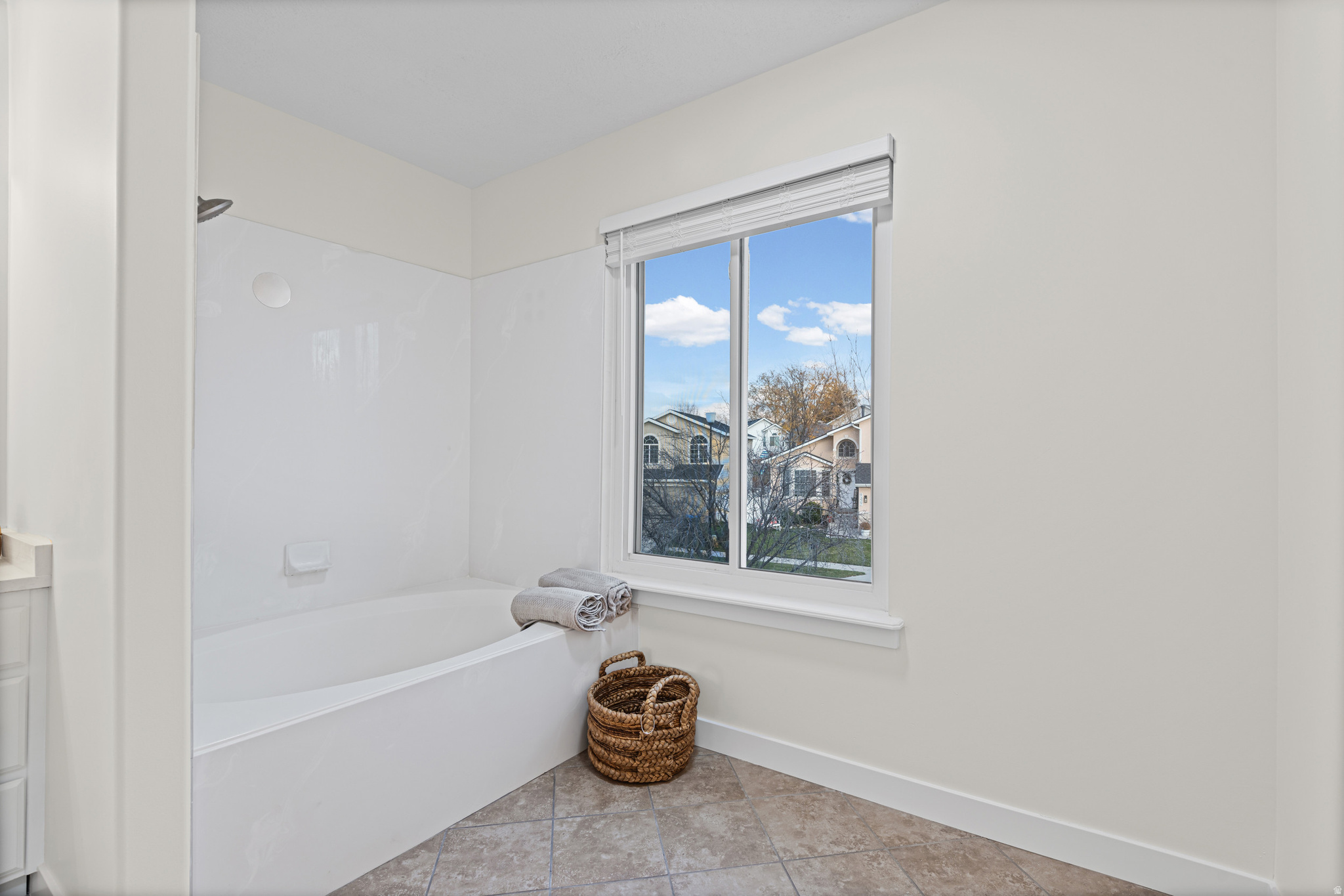 RIVERSIDE ESTATES - Residential