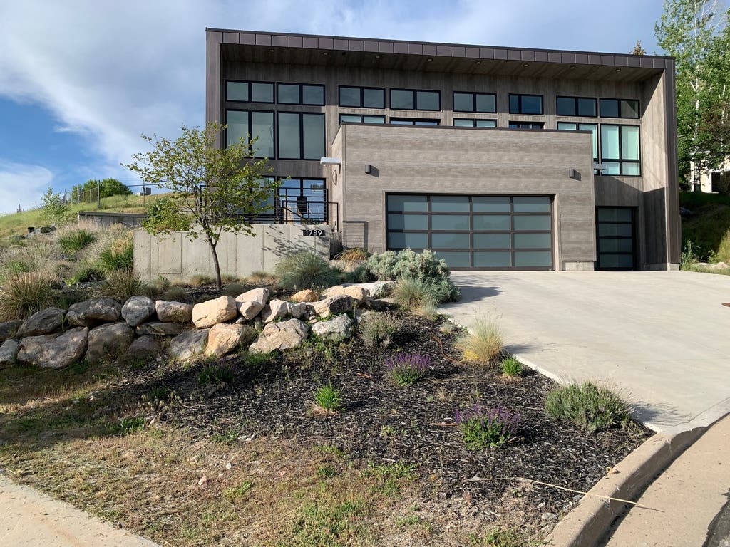 Photo of 1789 MOUNT LOGAN DR, Logan, UT 84321 (MLS # 2165281)
