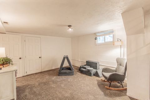 Tiny photo for 409 S 400 E, Springville, UT 84663 (MLS # 2153133)