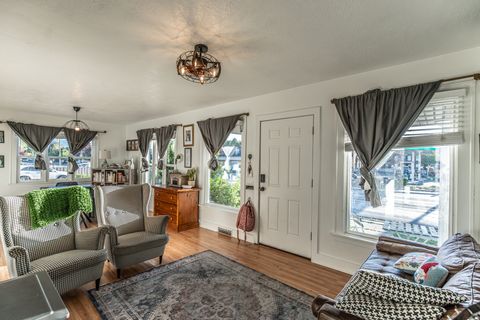 Tiny photo for 409 S 400 E, Springville, UT 84663 (MLS # 2153133)