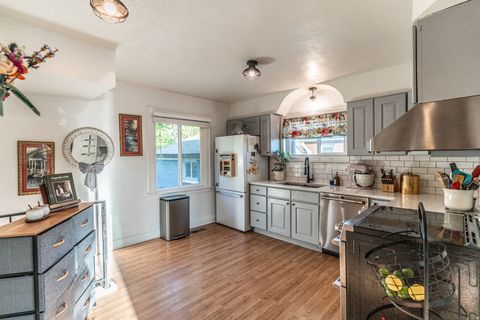 Tiny photo for 409 S 400 E, Springville, UT 84663 (MLS # 2153133)