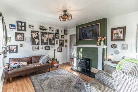 Tiny photo for 409 S 400 E, Springville, UT 84663 (MLS # 2153133)
