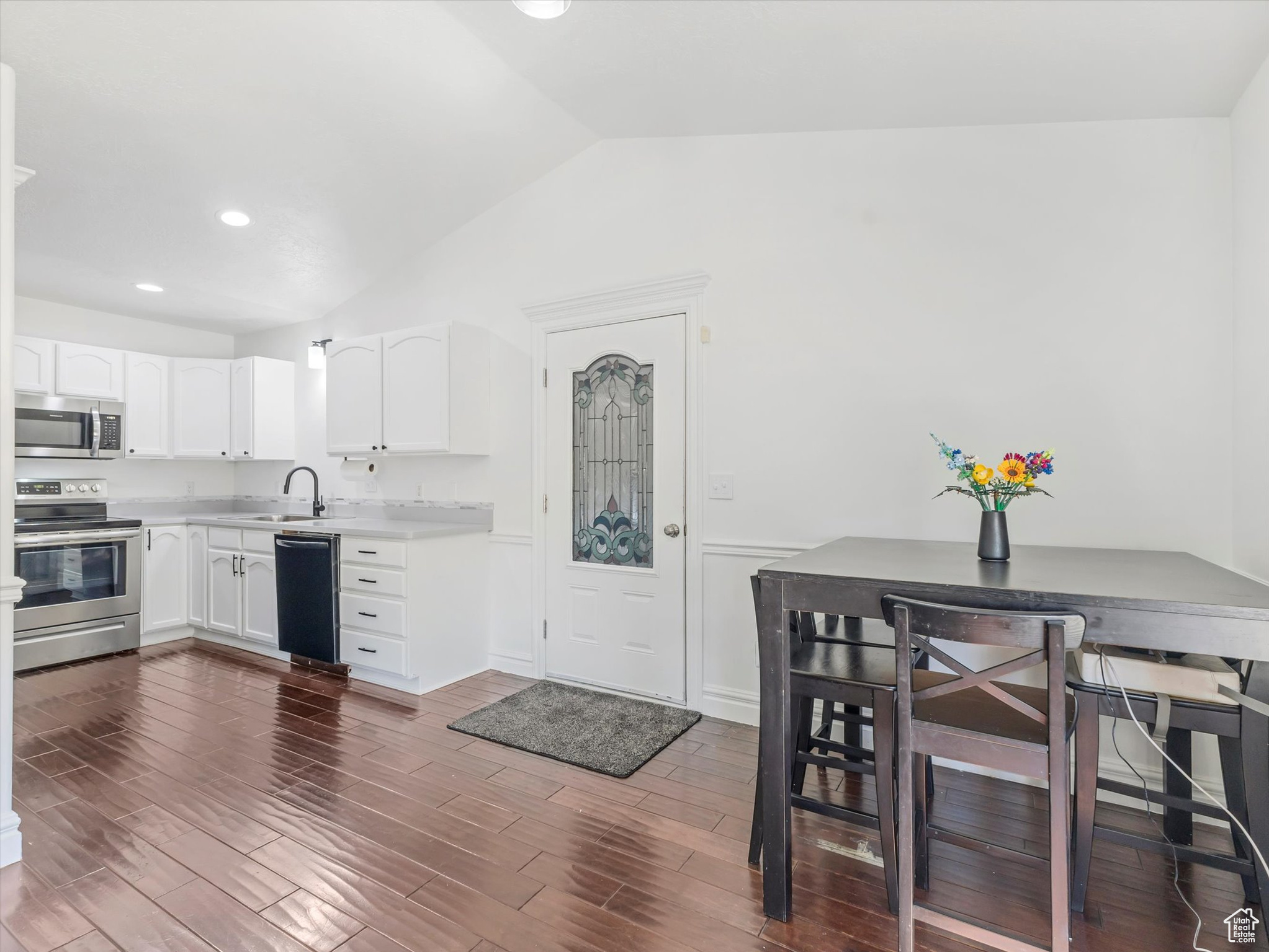 THREE CROSSING - Residential