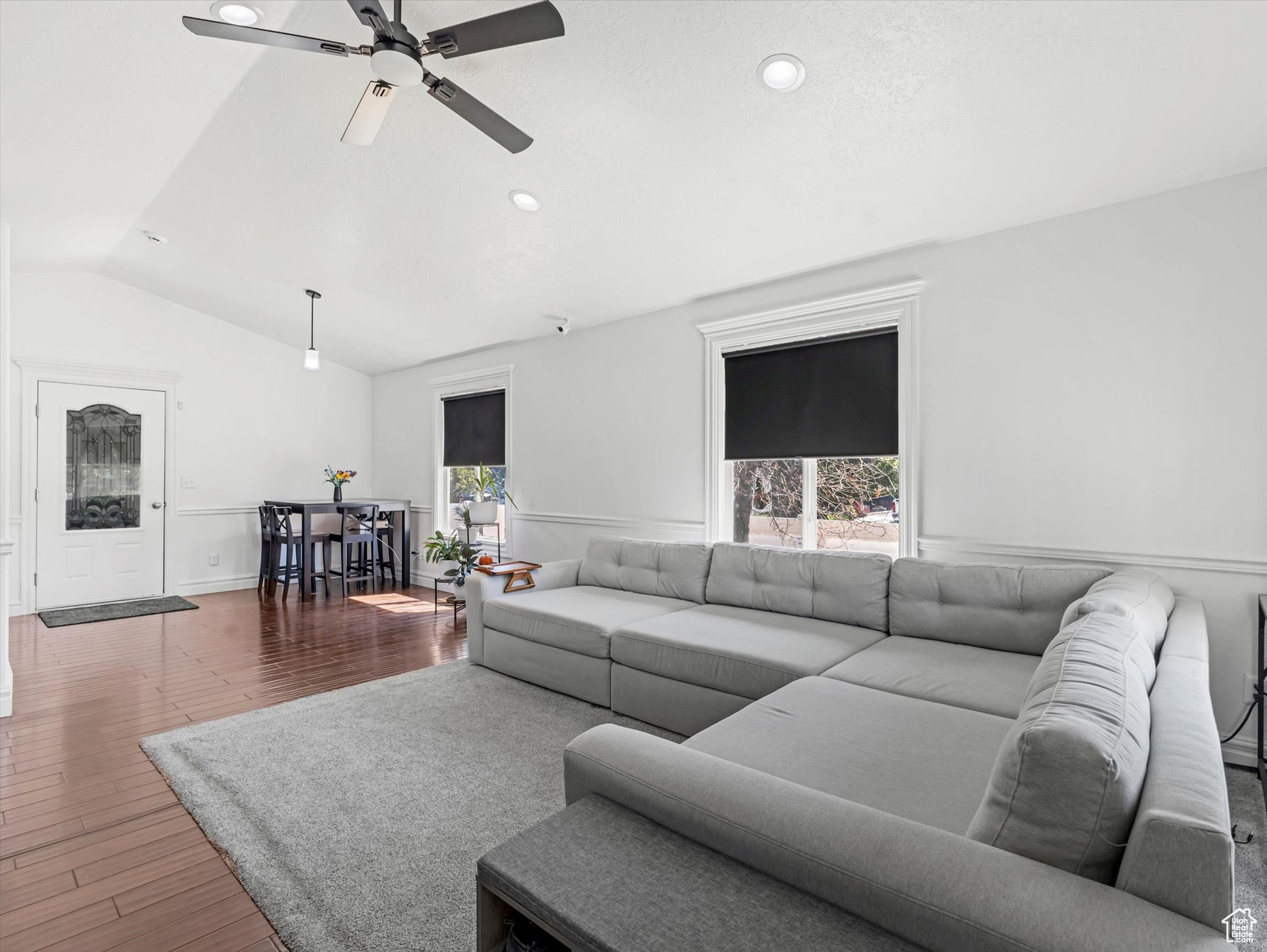 THREE CROSSING - Residential