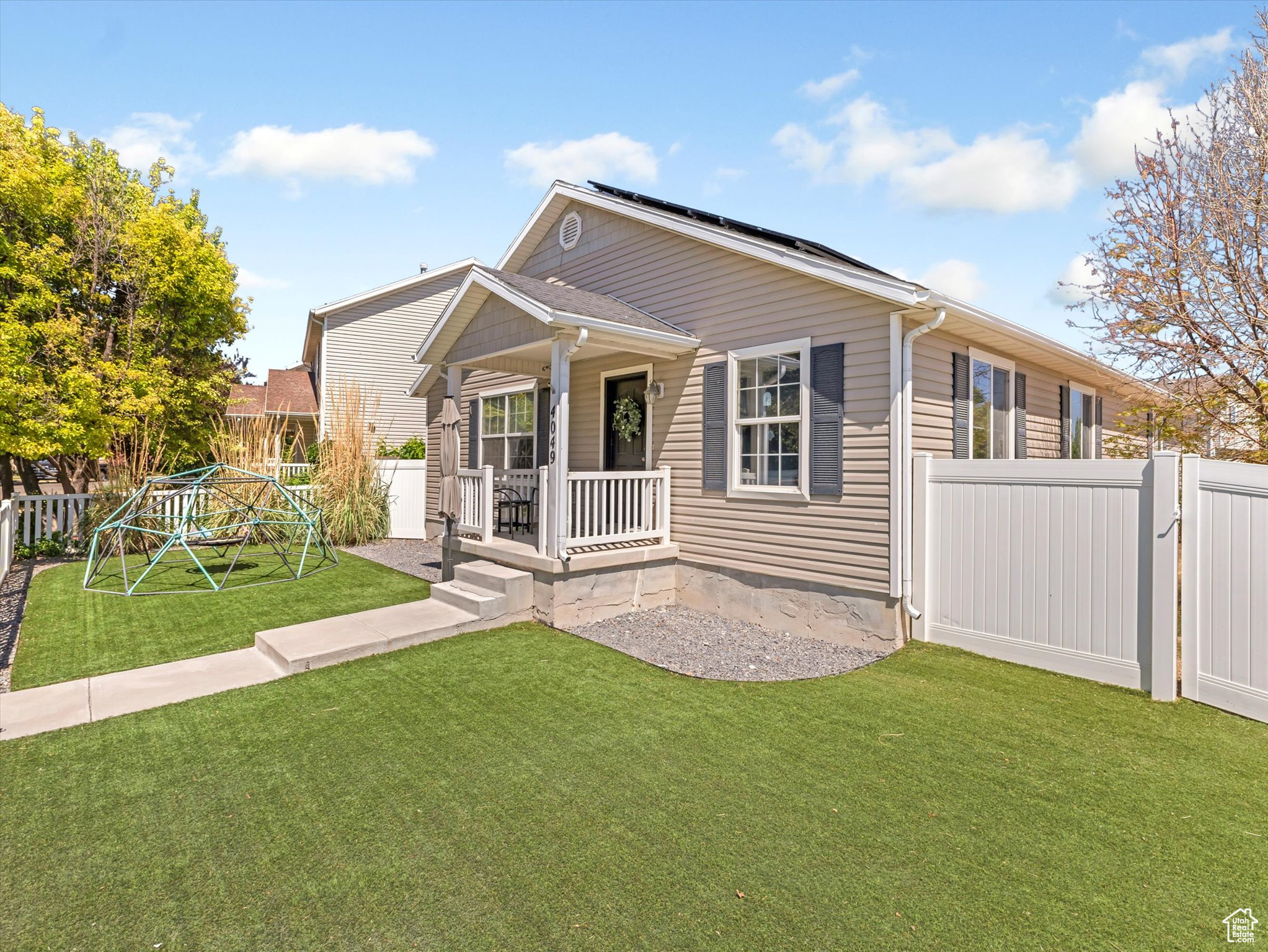 THREE CROSSING - Residential