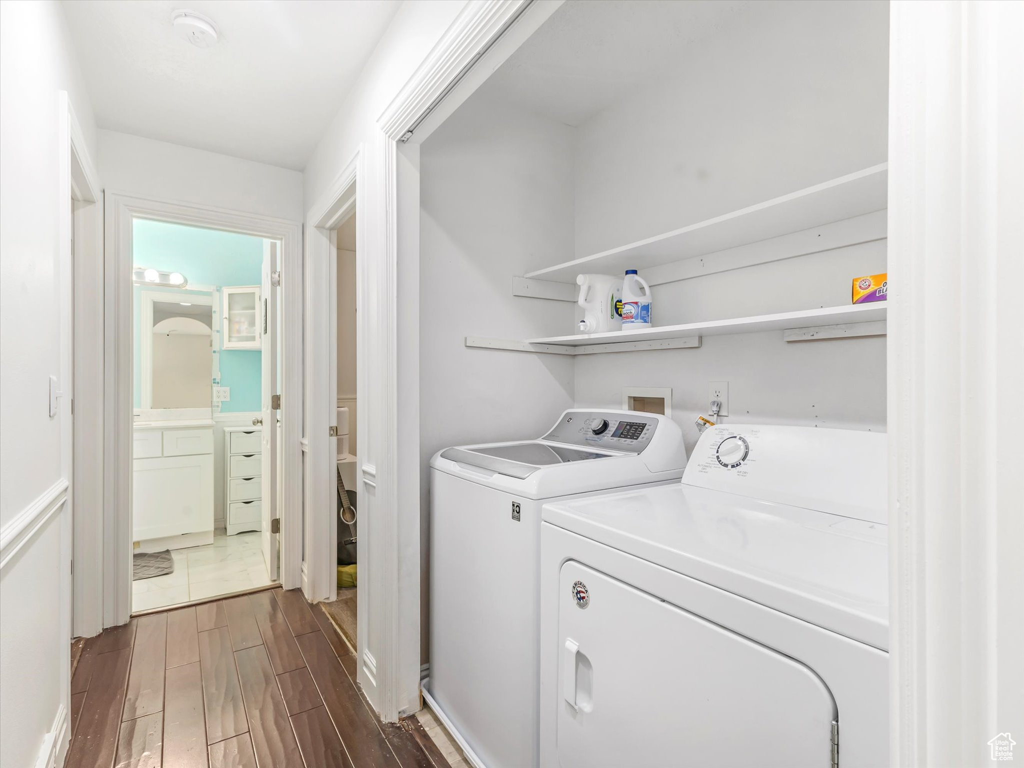 THREE CROSSING - Residential