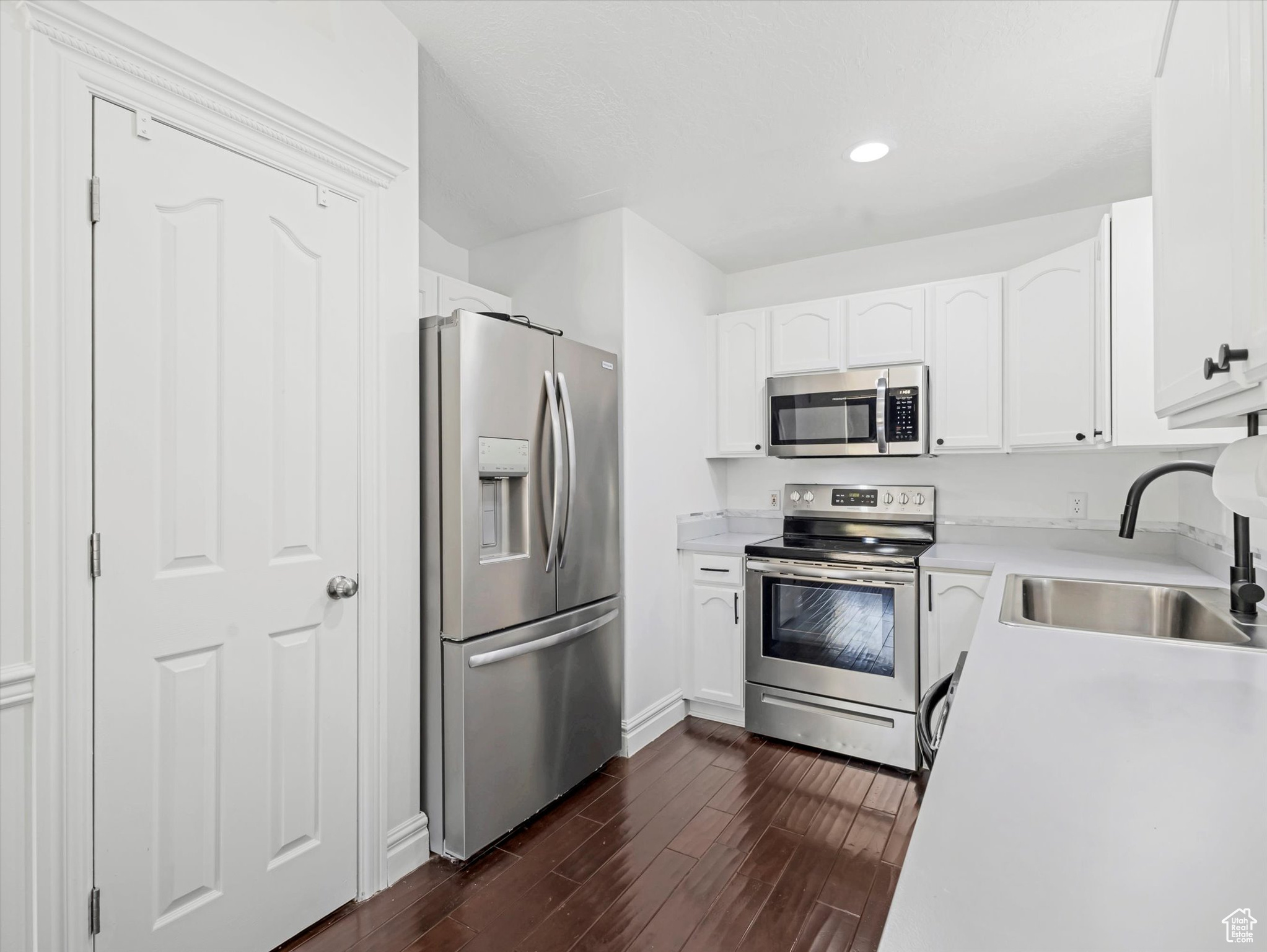 THREE CROSSING - Residential