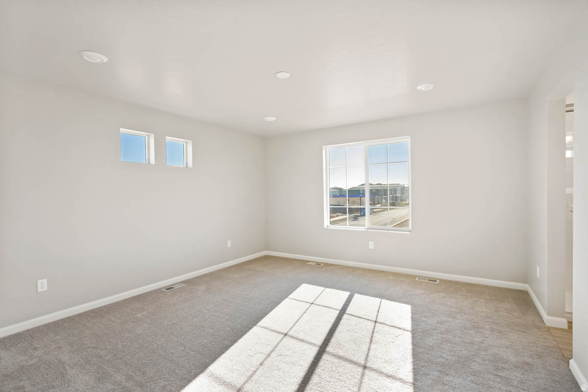 OQUIRRH MOUNTAIN RANCH - Residential