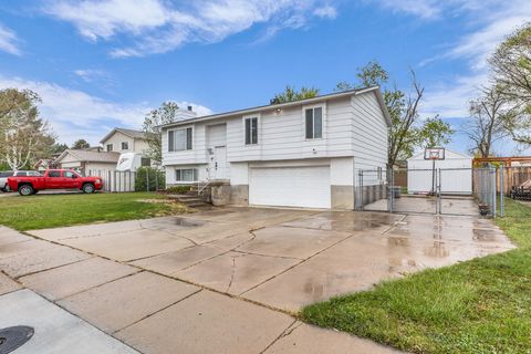 Tiny photo for 1860 W 7225 S, West Jordan, UT 84084 (MLS # 2156014)