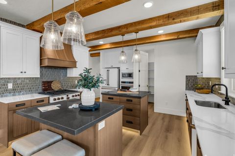 Tiny photo for 1292 S 1220 E, Salem, UT 84653 (MLS # 2140383)