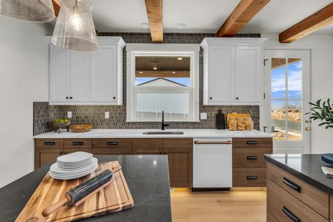 Tiny photo for 1292 S 1220 E, Salem, UT 84653 (MLS # 2140383)