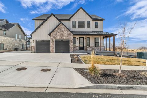 Tiny photo for 1292 S 1220 E, Salem, UT 84653 (MLS # 2140383)