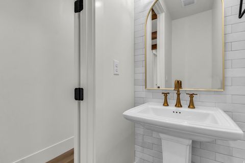 Tiny photo for 1292 S 1220 E, Salem, UT 84653 (MLS # 2140383)