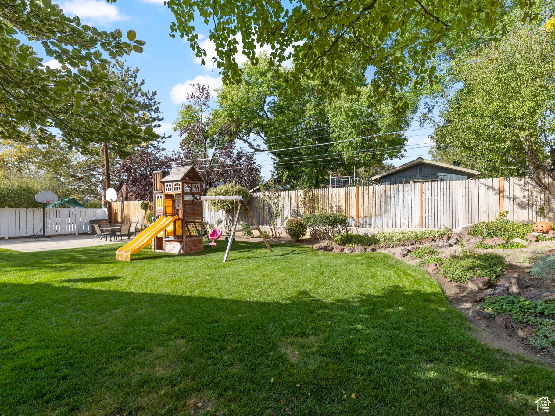 2387 E Maywood Dr, Salt Lake City, Utah image 44