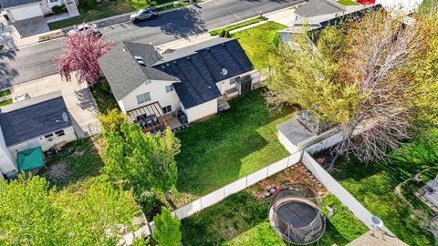 Tiny photo for 634 N 1300 W, Clinton, UT 84015 (MLS # 2150016)