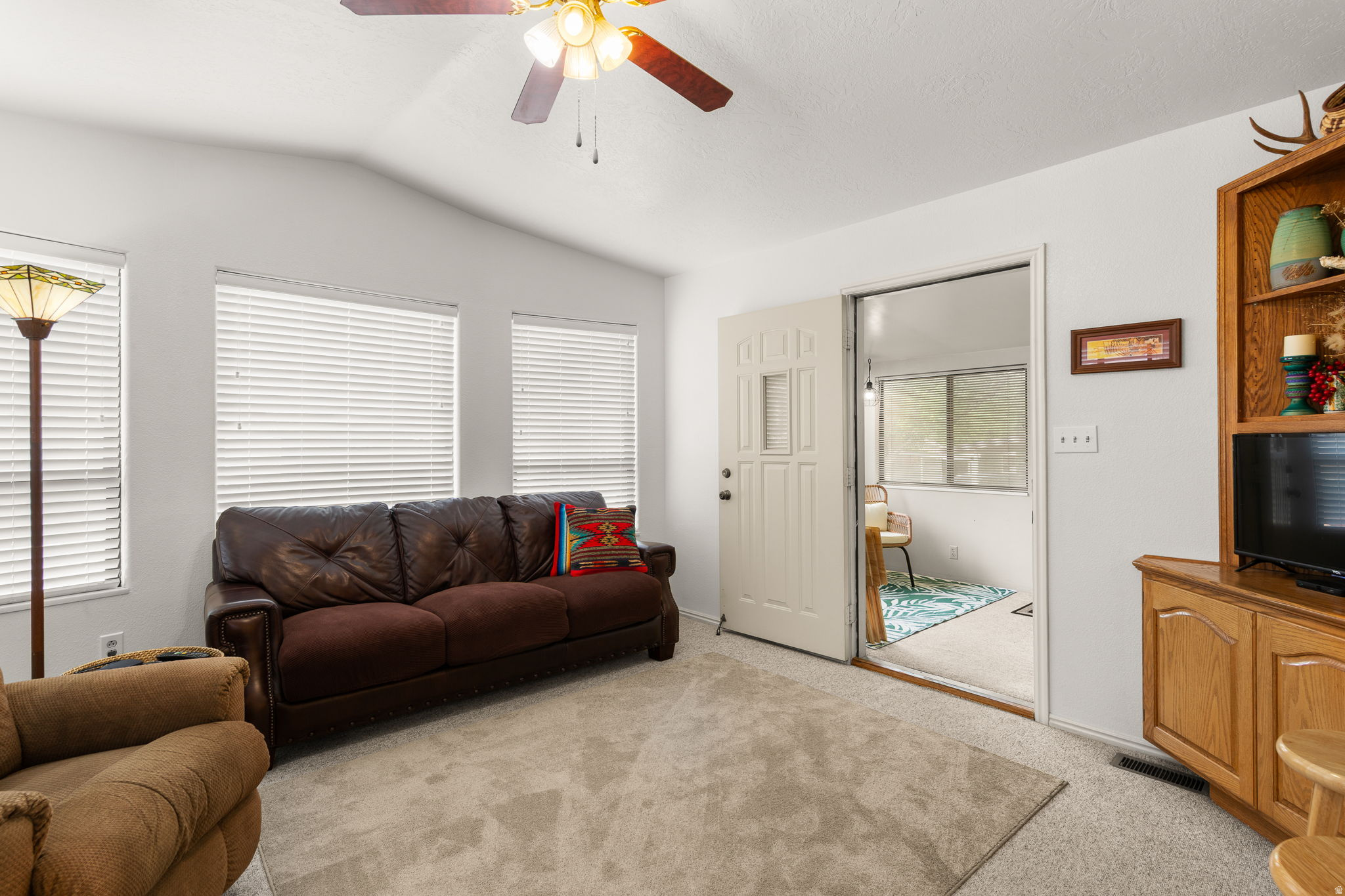 KINGS ROW ESTATES - Residential