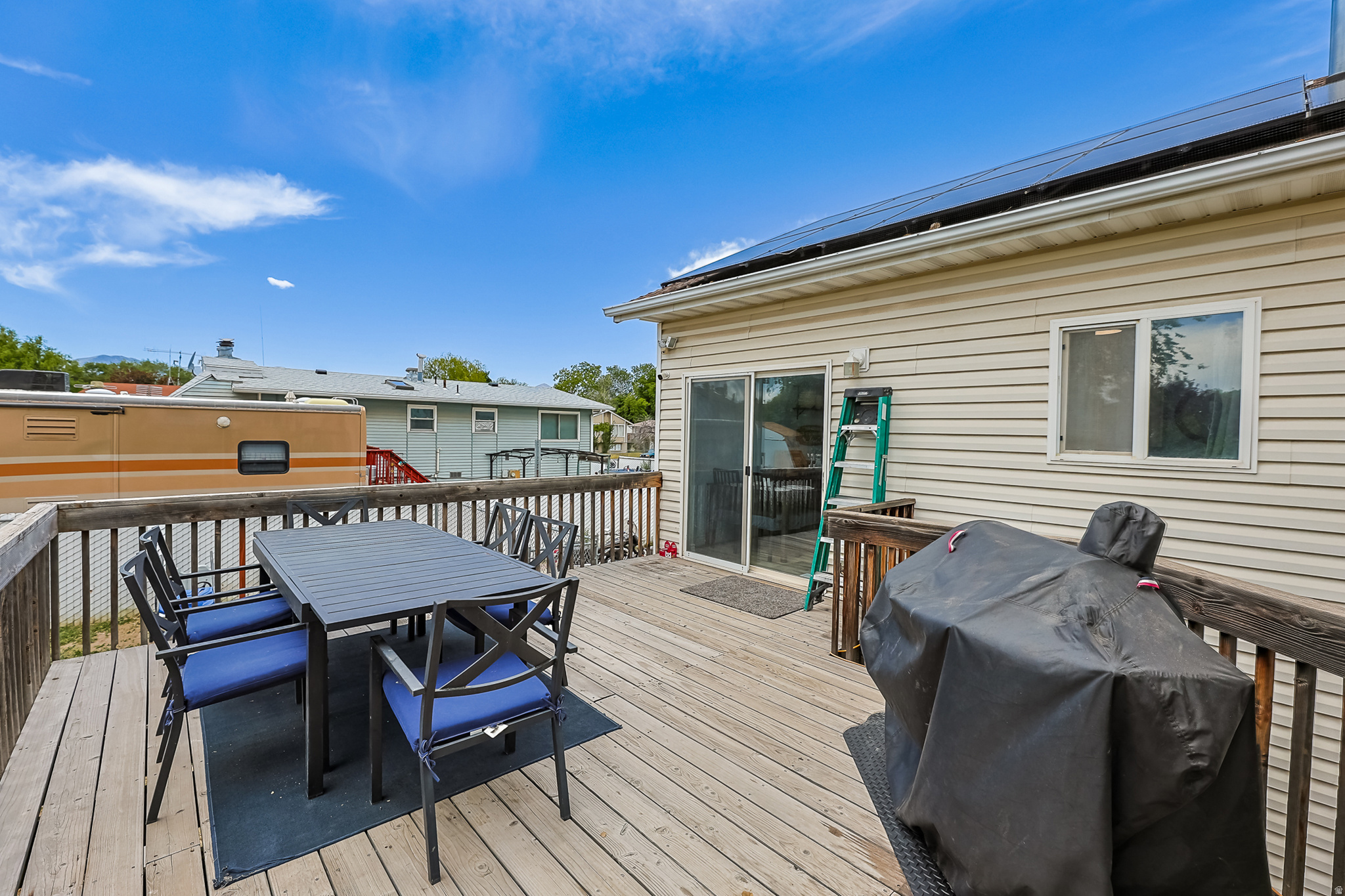 CHERRYWOOD - Residential