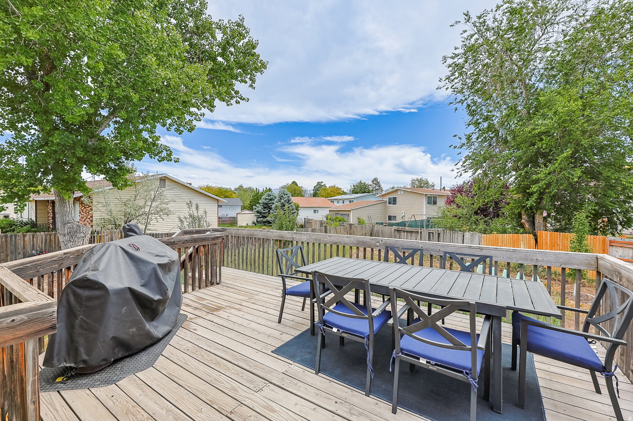 CHERRYWOOD - Residential