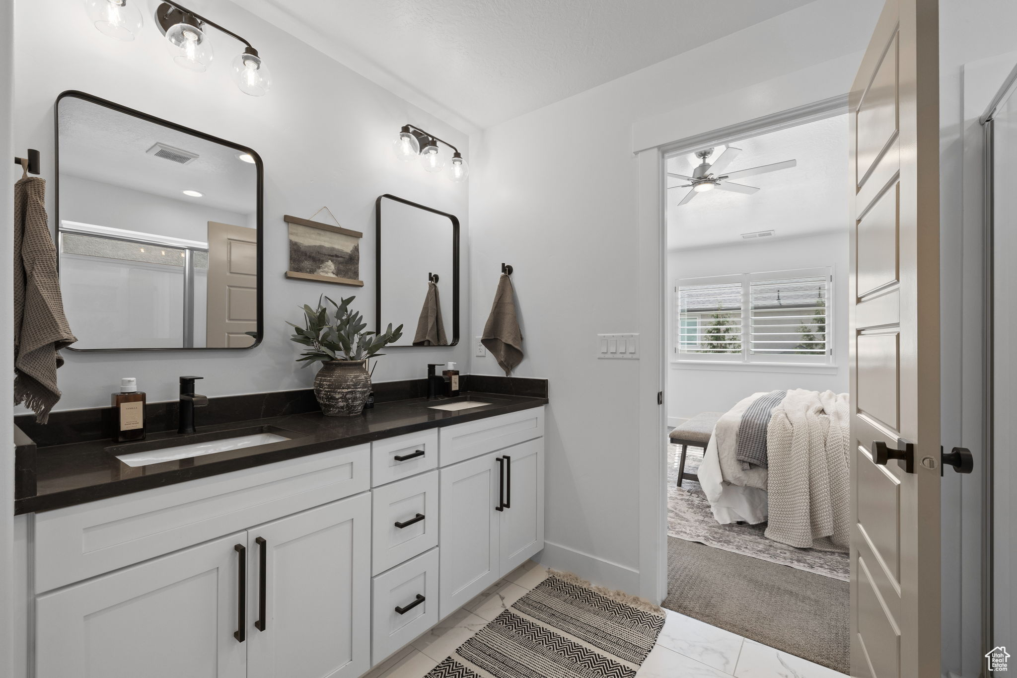 INDEPENDENCE VILLAGE - Residential