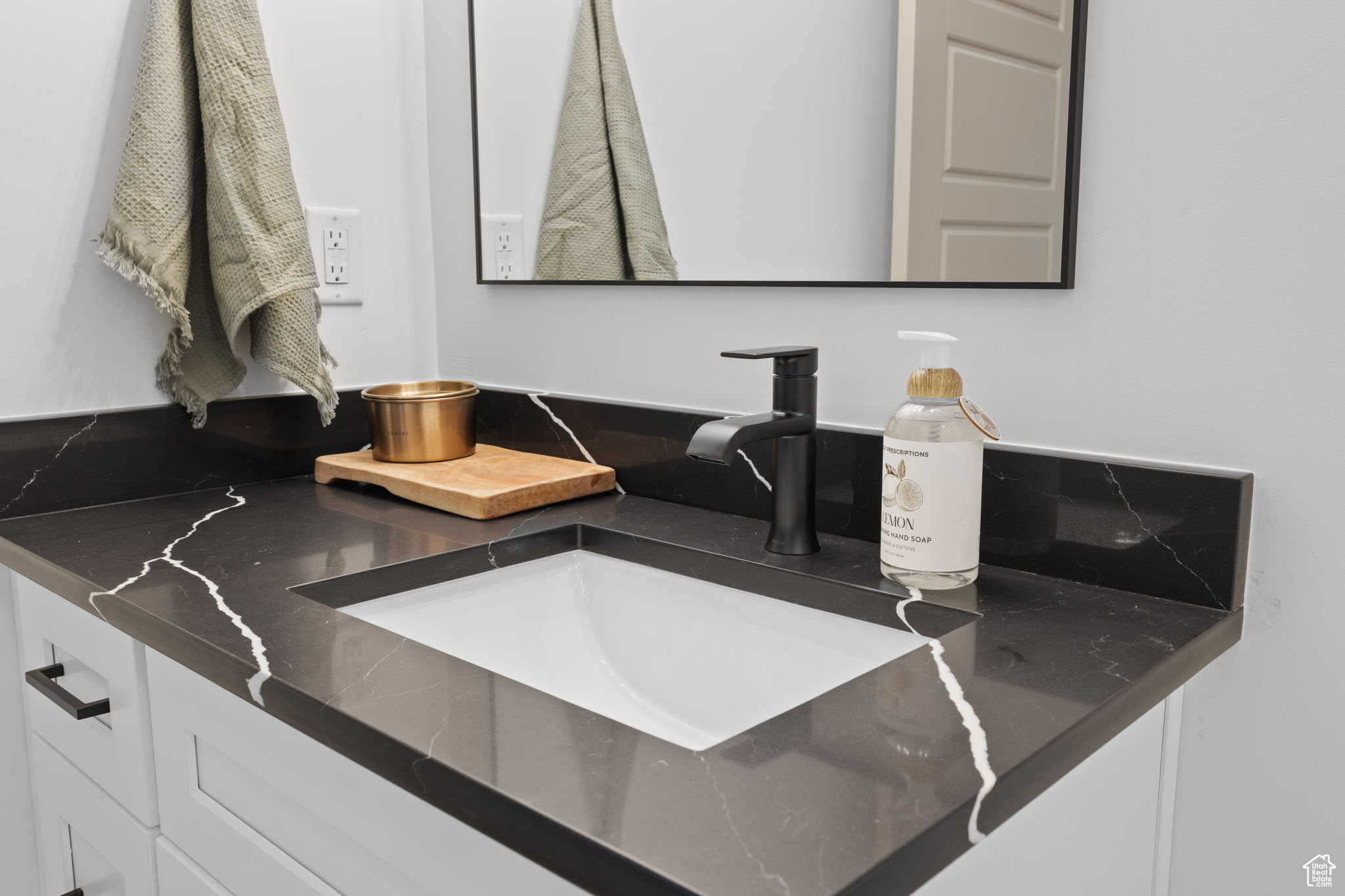 INDEPENDENCE VILLAGE - Residential