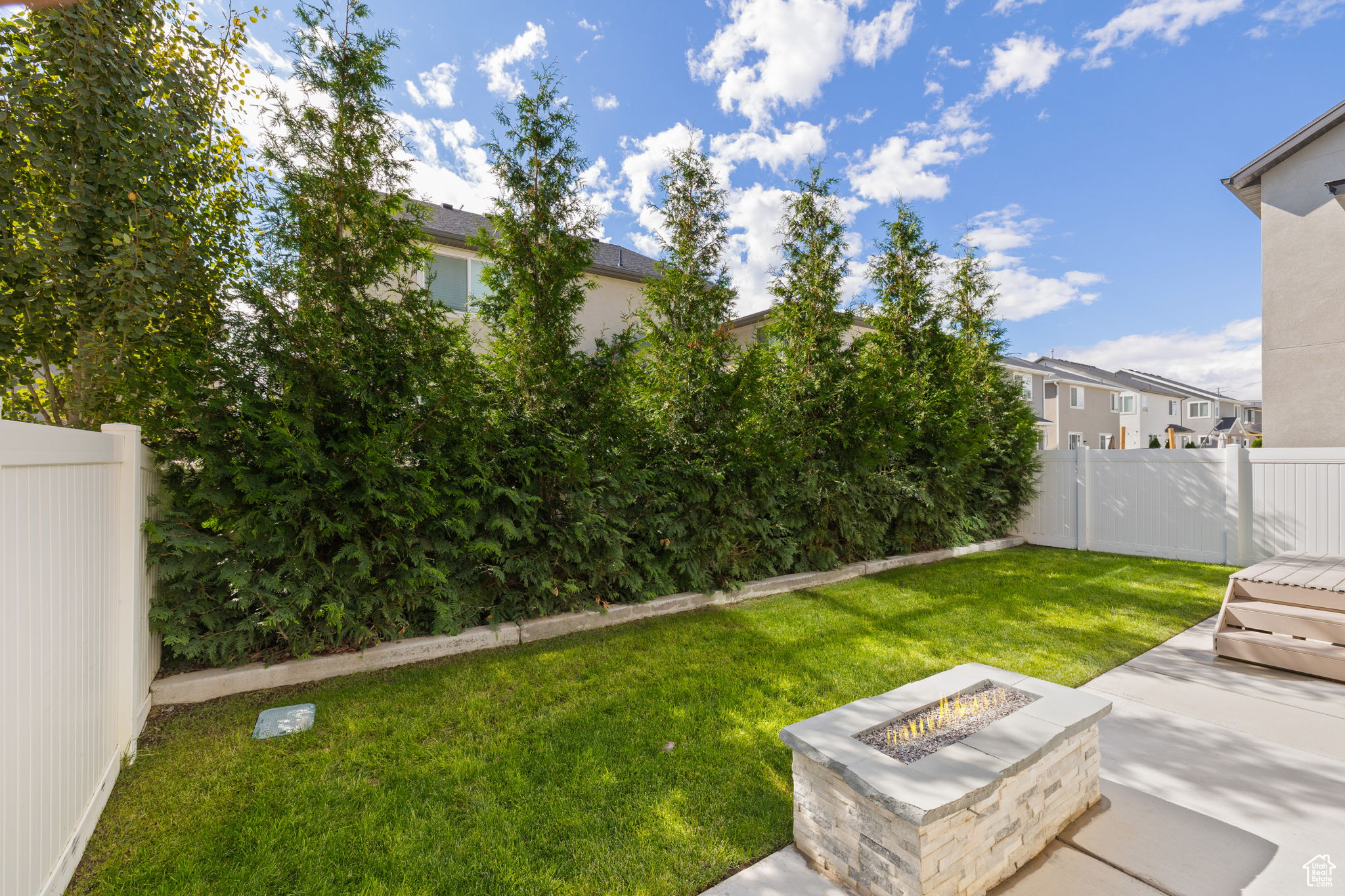 INDEPENDENCE VILLAGE - Residential