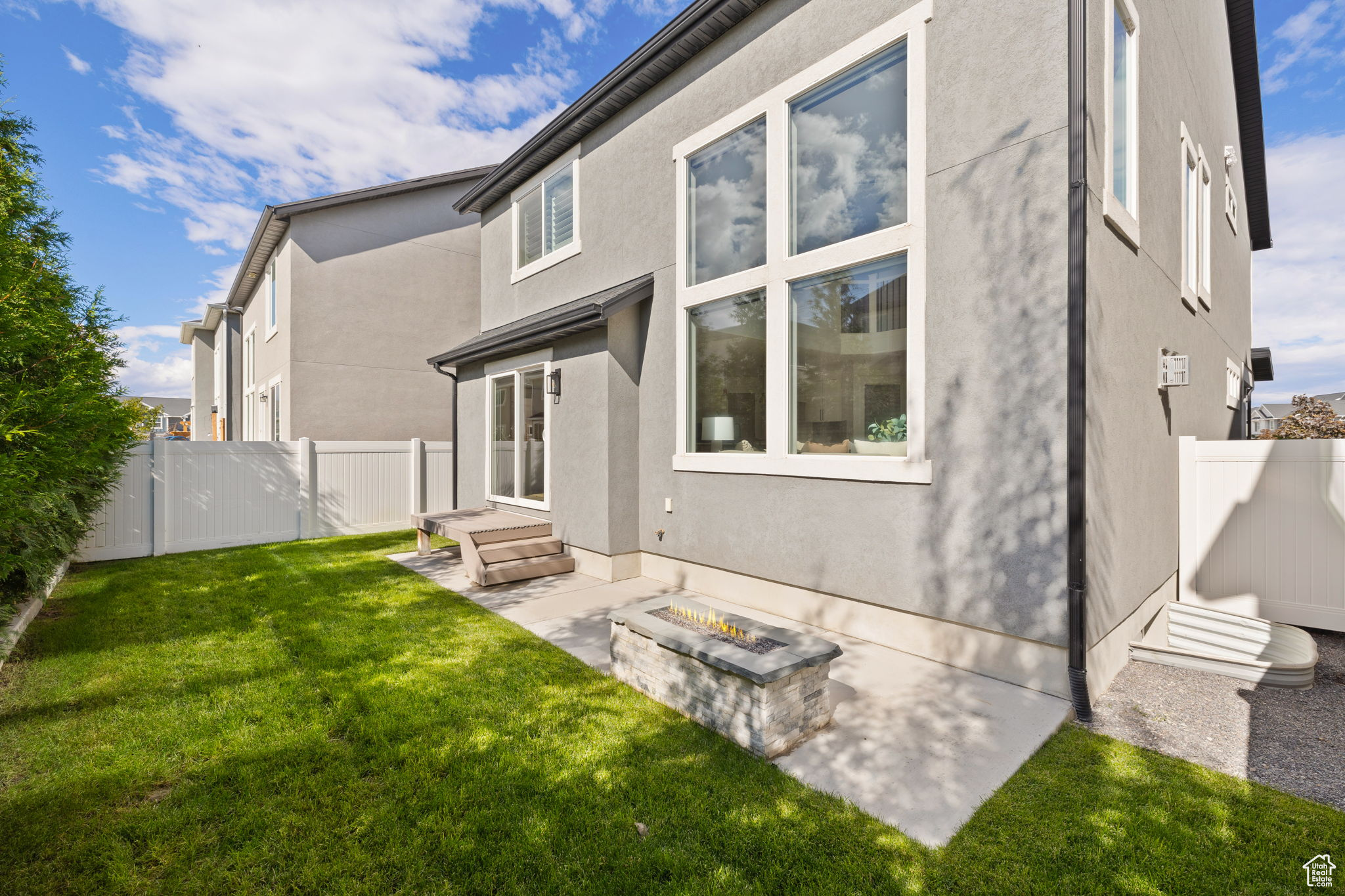 INDEPENDENCE VILLAGE - Residential