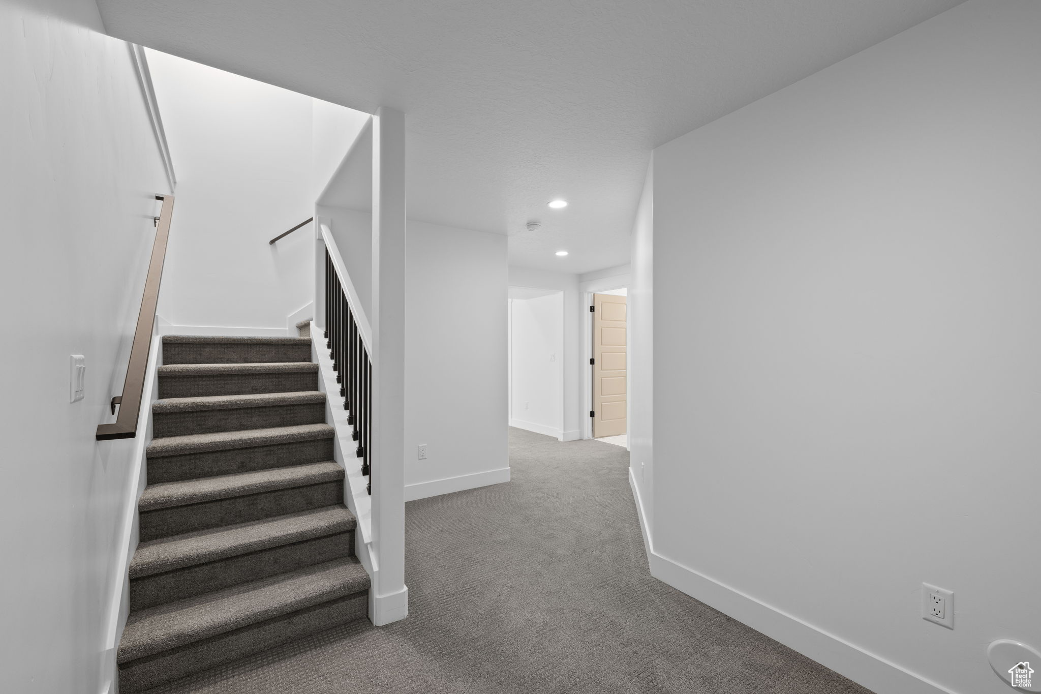 INDEPENDENCE VILLAGE - Residential