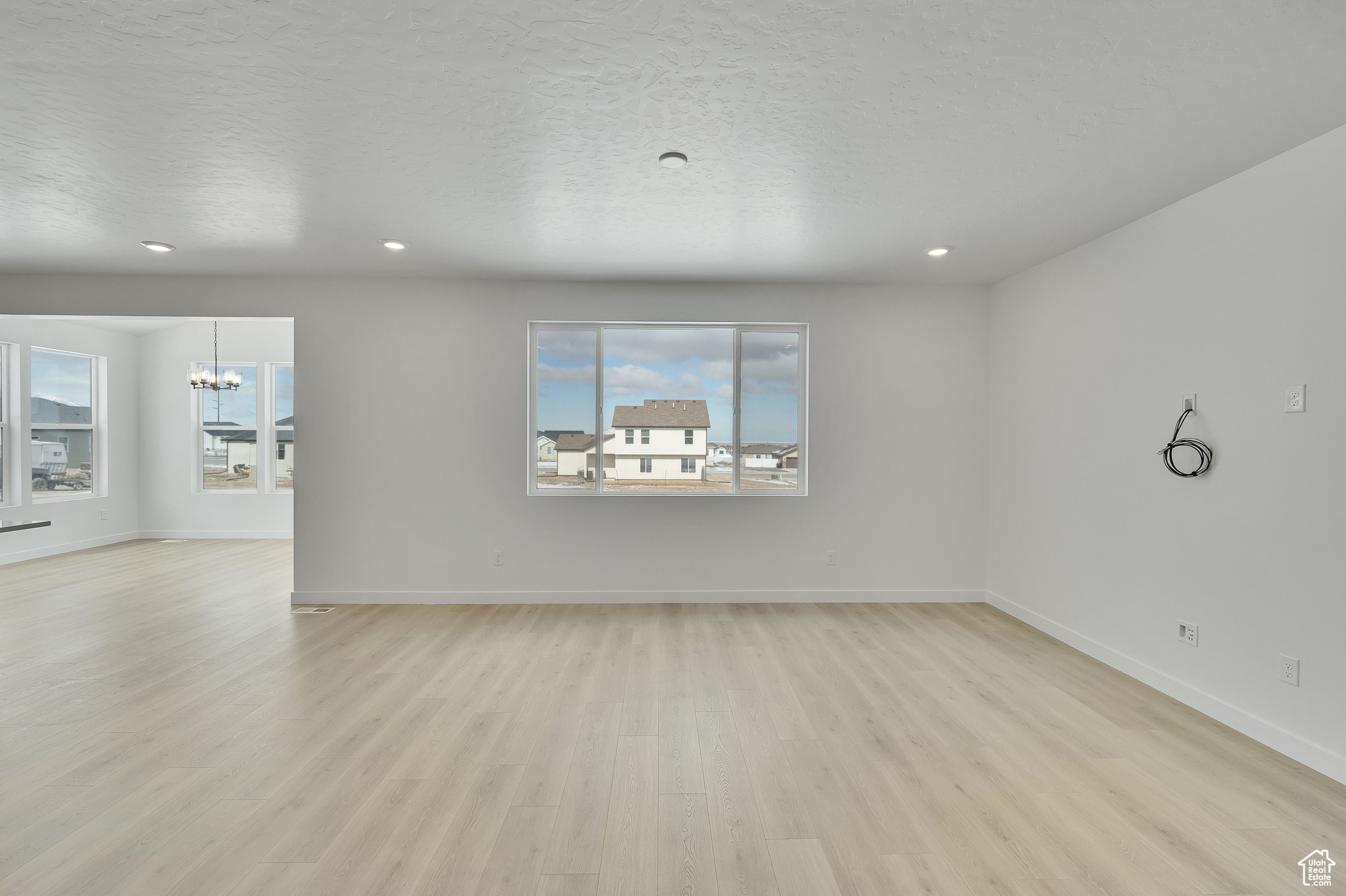 WELLS CROSSING - Residential