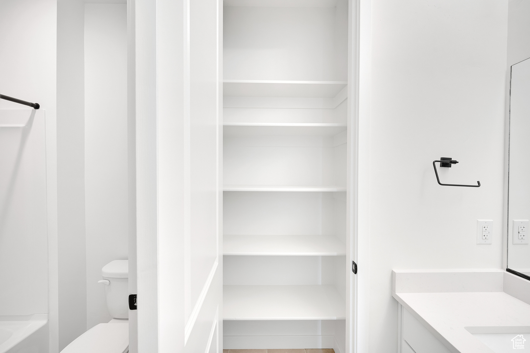 WELLS CROSSING - Residential