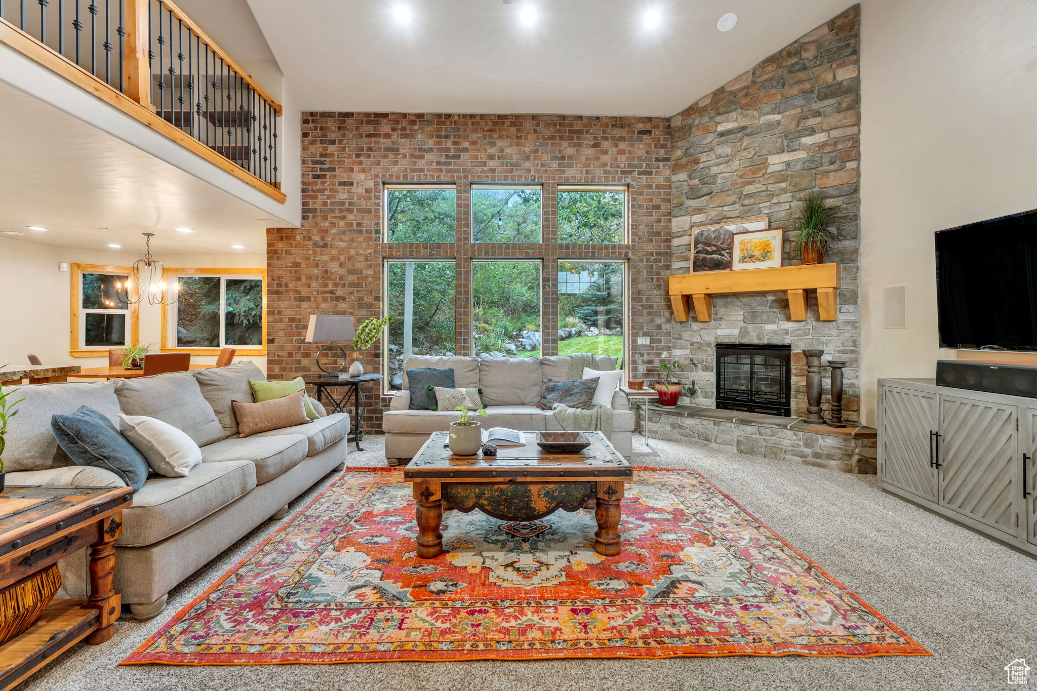 SUNCREST - Residential