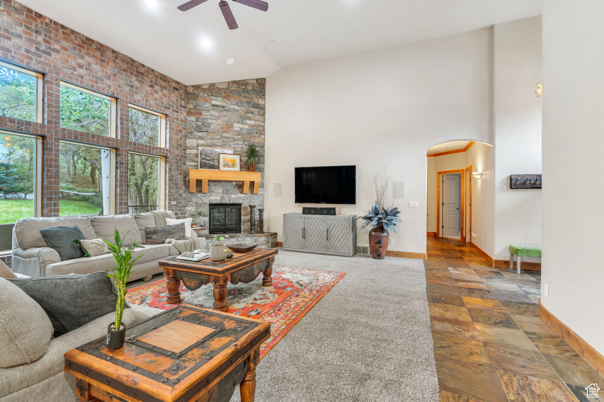 SUNCREST - Residential