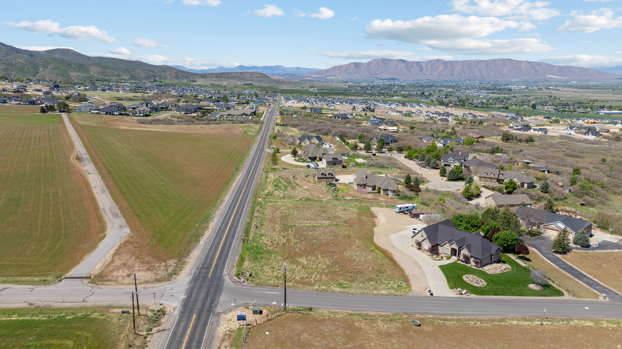 WOODLAND HILLS ESTATES SUB - Land