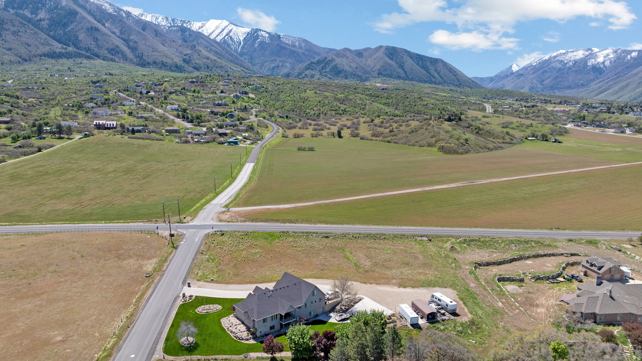 WOODLAND HILLS ESTATES SUB - Land