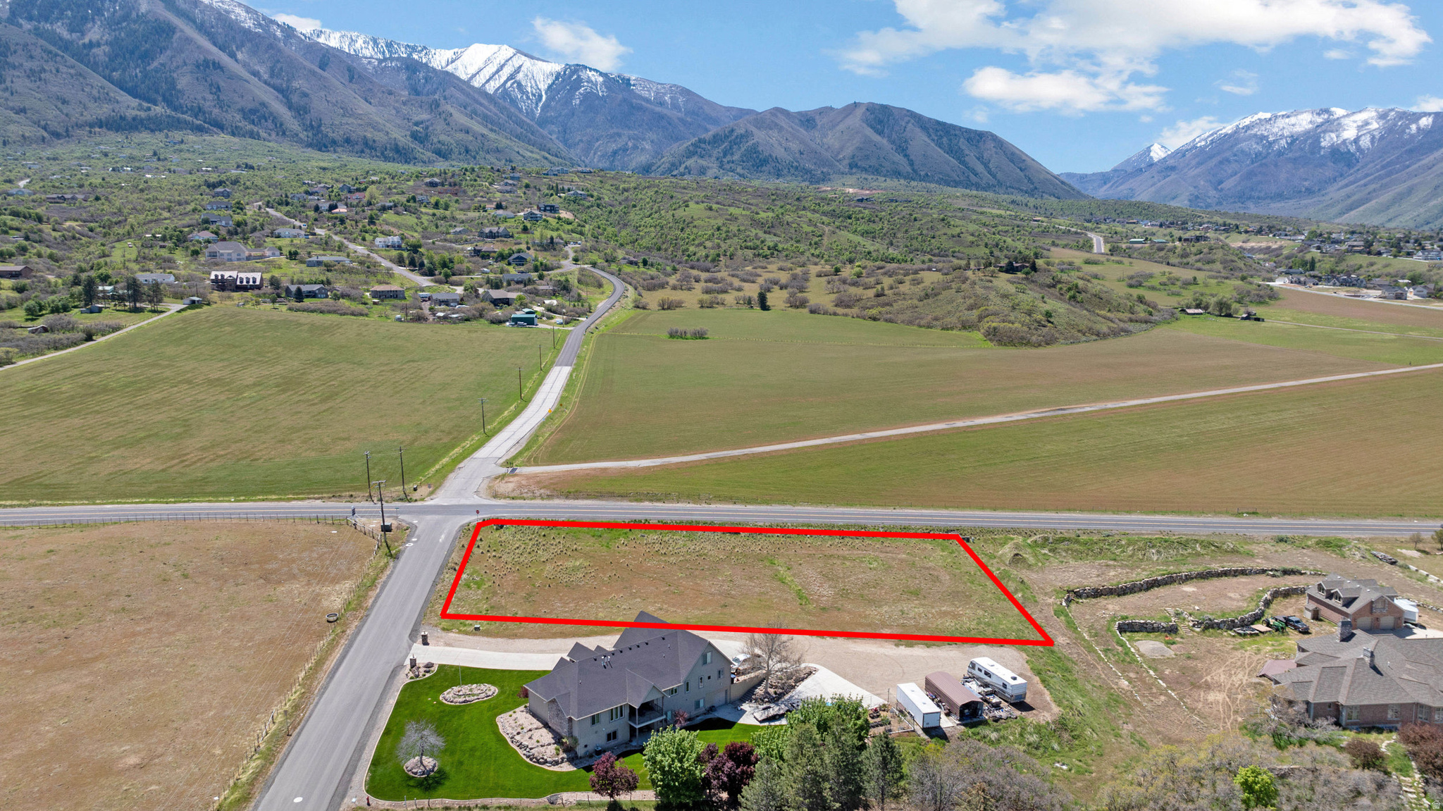 WOODLAND HILLS ESTATES SUB - Land