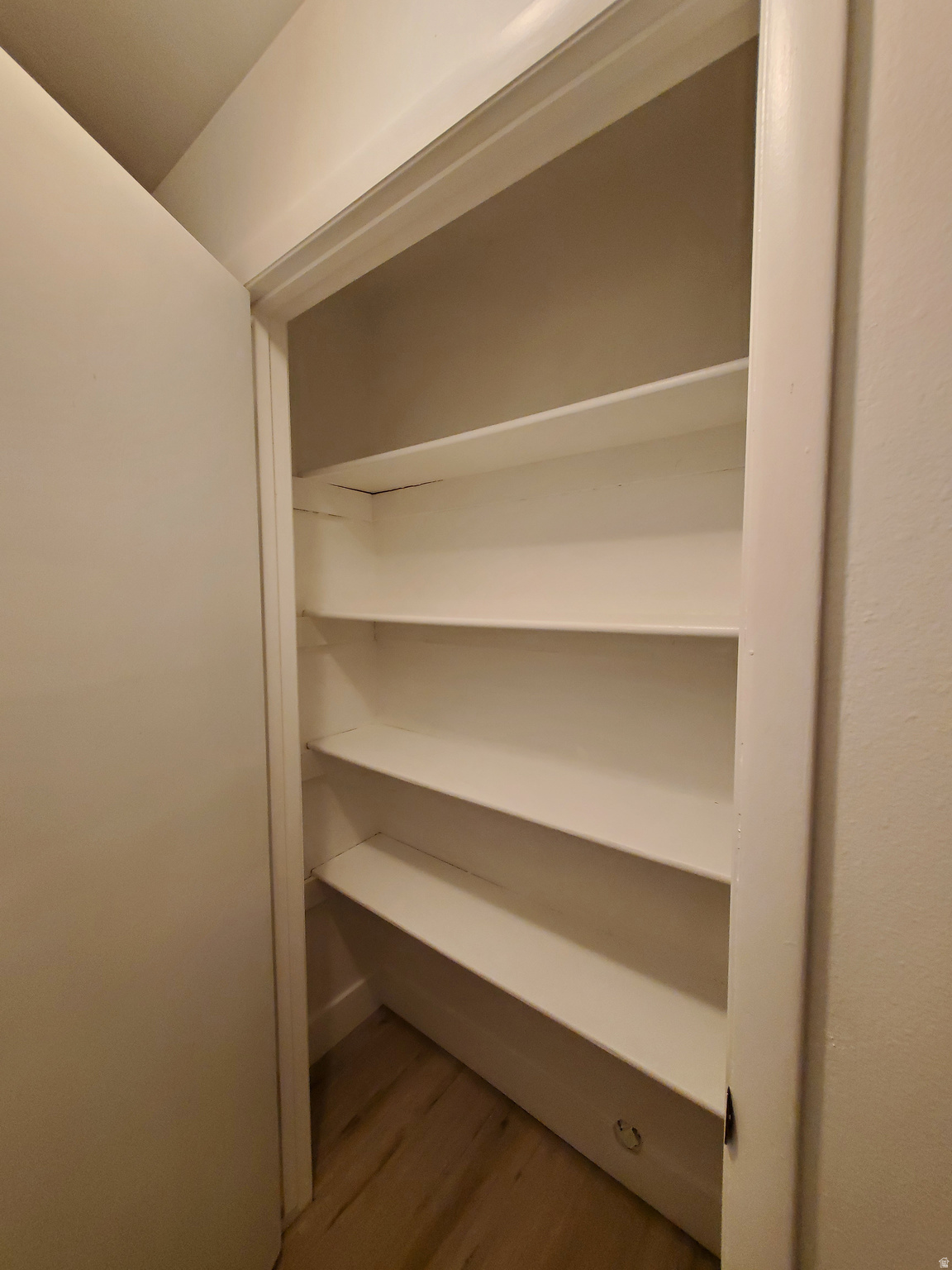 AMIRON CONDO - Residential