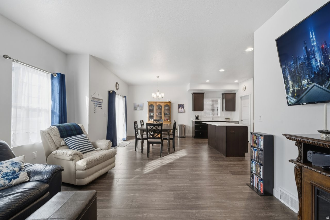 HAVEN PARKWAY - Residential