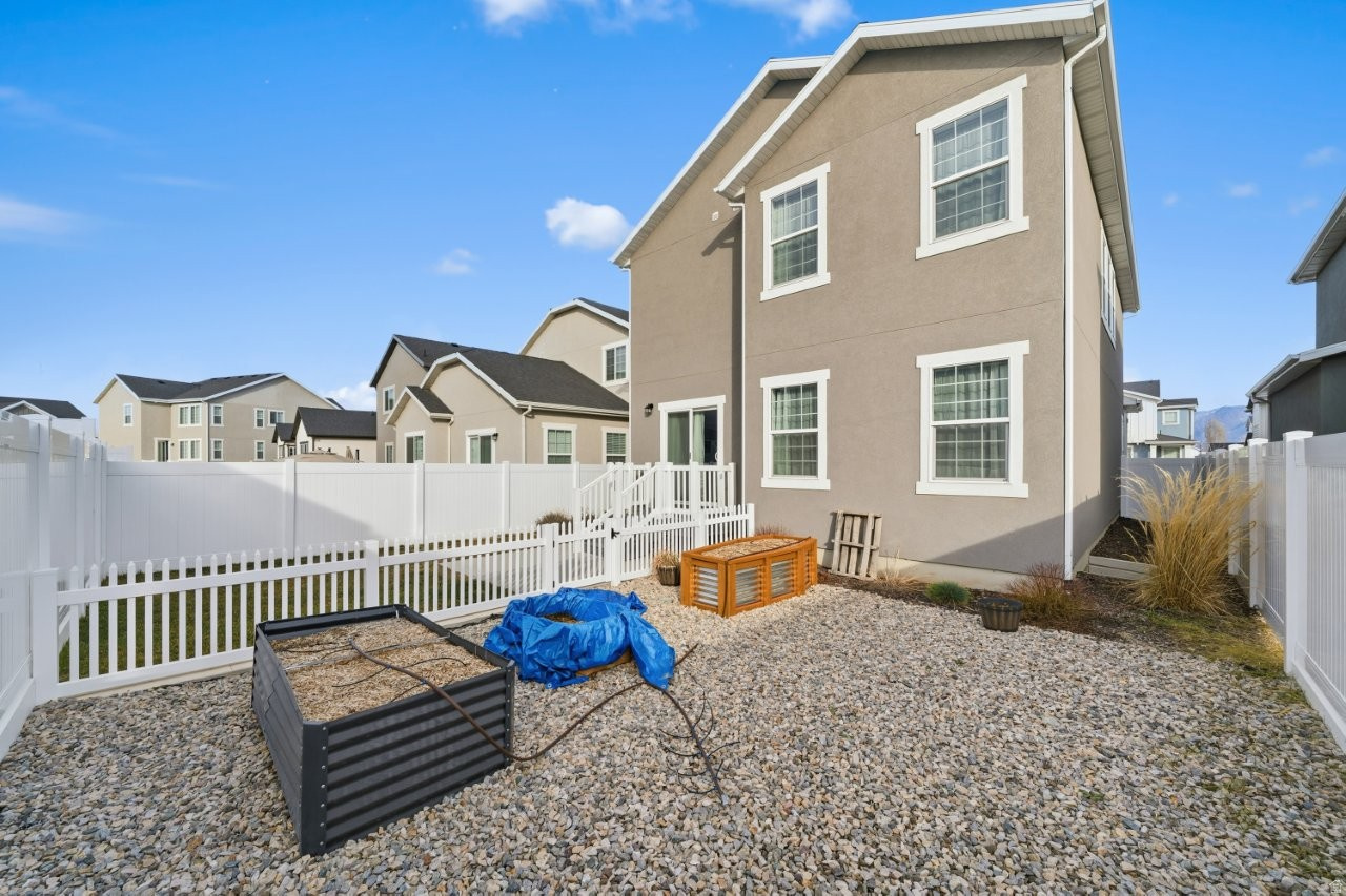 HAVEN PARKWAY - Residential