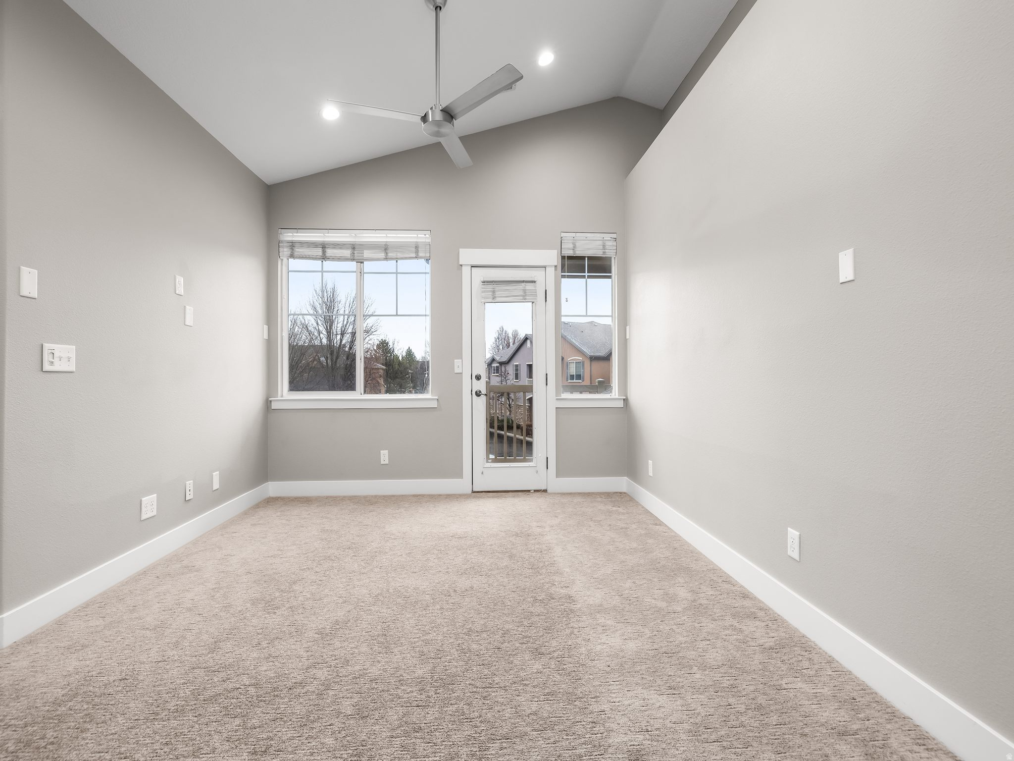 PEMBERLEY - Residential